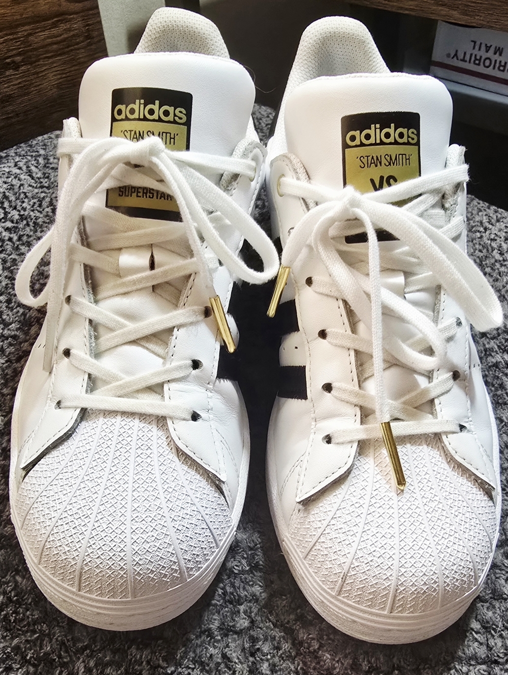 Adidas Superstar “Superstan” White Black Gold Lace Sneakers Mens 6 Womens7.5
